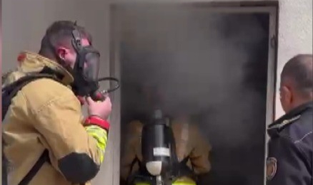 Kahramanmaraş'ta İkamet ve Depo Yangını