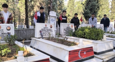 Kahramanmaraş’ta Şehitler Ramazan Bayramı Öncesi Dualarla Anıldı