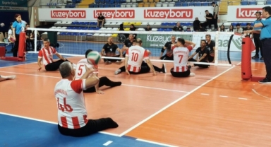 Oturarak Voleybol Süper Lig'inde Büyükşehir Belediyespor Rüzgârı