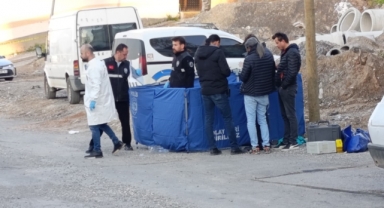 Arkadaşını Pompalı Tüfekle Vurarak Öldürdü