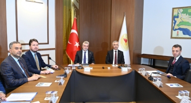 Başkan Görgel ve Vali Ünlüer, Altyapı Firmaları ile Toplantı Gerçekleştirdi