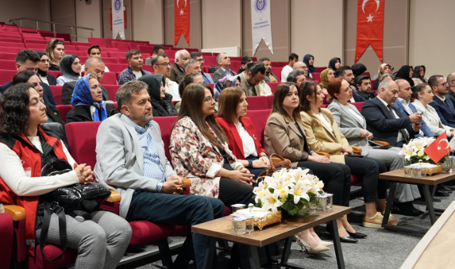 Kahramanmaraş'ta Otizme Dikkat Çeken Konferans