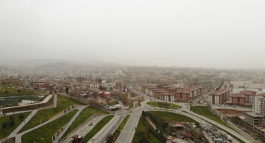 Kahramanmaraş'ta Toz Taşınımı Etkili Oldu