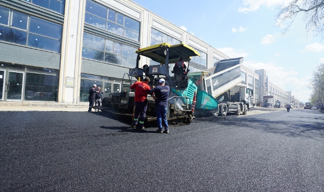 Kahramanmaraş'ta Yapımı Tamamlanan Toptancılar Sitesi Yoluna Asfalt