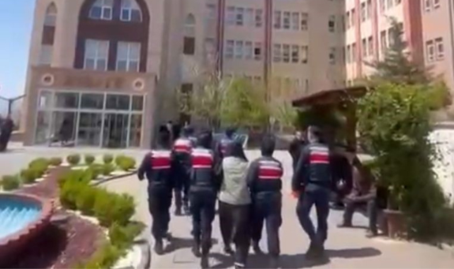 Karısını Tabanca İle Öldüren Koca Tutuklandı