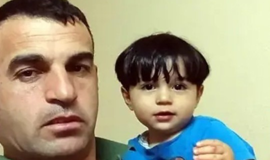 Baba ve Oğlu Yan Yana Defnedildi