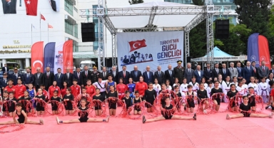 Kahramanmaraş'ta Atatürk'ü Anma, Gençlik ve Spor Bayramı Coşkuyla Kutlandı