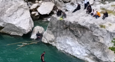 Kahramanmaraş'ta Nehirde Kaybolan Şahıs İçin Arama Çalışmaları Sürüyor