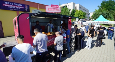 Büyükşehir’in Geleneksel YKS Desteği Yine Beğeni Kazandı