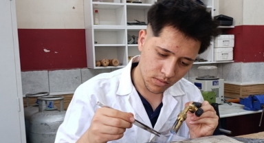 Kuyumcu Çırağı Yetiştiren Lisenin Öğrencileri Sektörün Gözdesi Oldu