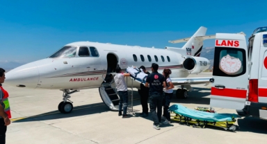 Okul Saldırısında Ağır Yaralanan Öğrenci Ambulans Uçakla Ankara'ya Sevk Edildi