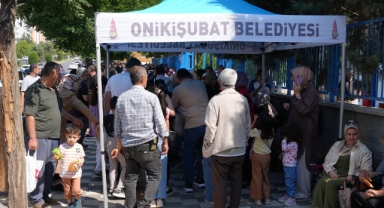Onikişubat Belediyesi, LGS’ye Giren Öğrencilerin ve Ailelerinin Sınav Heyecanına Ortak Oldu