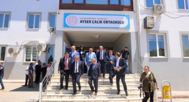 TBMM Komisyonu Ayser Çalık Ortaokulu'nda İncelemelerde Bulundu