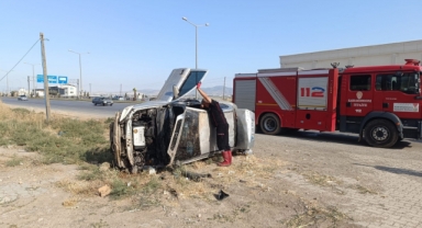 Kahramanmaraş'ta Otomobil Takla Attı: 2 Yaralı