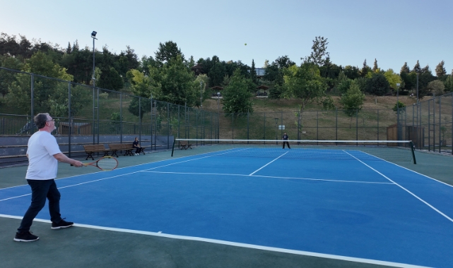 Ödüllü Tenis Turnuvasına Başvurular Başladı