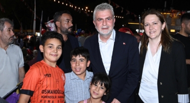Ağustos Fuarı Kapılarını Coşkuyla Açtı, İlk Gecede Eypio Rüzgârı Esti