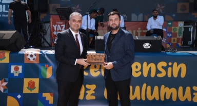 Celal Karatüre’nin Sahne Aldığı TÜGVA Yaz Okulları, Kapanış Programı İle Sona Erdi
