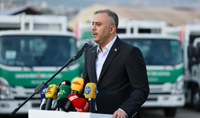 Onikişubat Belediyesi’nin 200 Milyon TL’lik Yatırımla 30 Yeni Hizmet Aracı Göreve Başladı