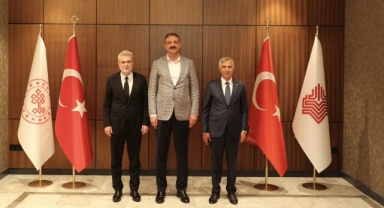 Vali Ünlüer ve Başkan Görgel’den Vakıflar Genel Müdürlüğü’ne ziyaret