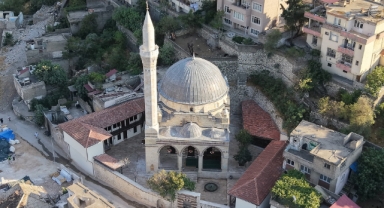 Depremde Hasar Alan 5 Cami Yeniden İbadete Açılıyor