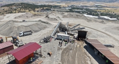 Kahramanmaraş'ta 200 Bin Metreküp Enkaz Ekonomiye Kazandırıldı