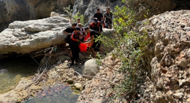 Kahramanmaraş’ta Kanyonda Yaralanan Vatandaş Kurtarıldı
