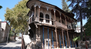 Kahramanmaraş'ta Tarihi Çiftaslan Konağı'nın Restorasyonuna Başladı