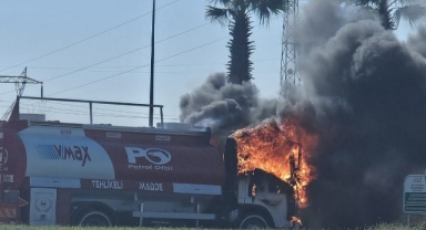 Kahramanmaraş'ta Yakıt Tankerinde Çıkan Yangın Korkuttu