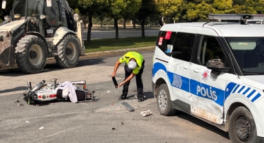 Motosiklet Polis Aracı İle Çarpıştı: 2 Yaralı