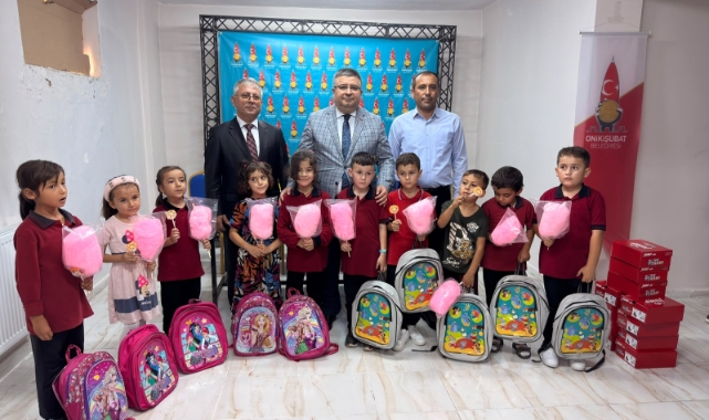 Onikişubat Belediyesi’nden Kırsal Mahallelerdeki 8 Bin Öğrenciye Kırtasiye Seti Desteği