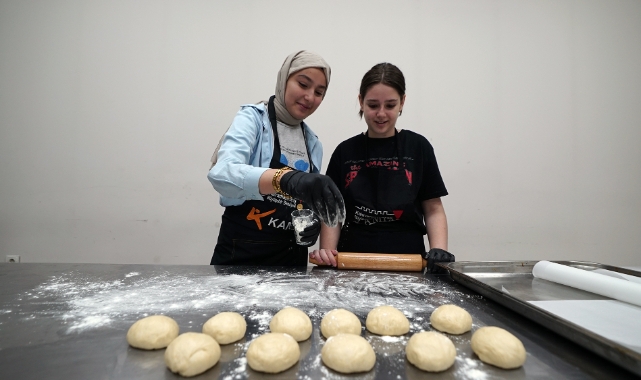 Yaz Tatilinde Üretkenliğin Adresi Genç KAMEK Kursları Oldu