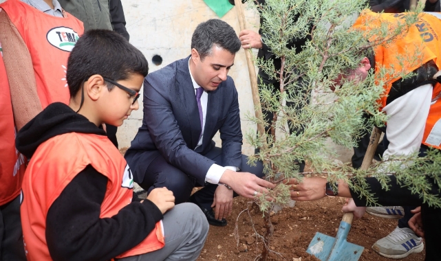 Elbistan'da Cumhuriyet'in 103. Yılına Özel 103 Fidan Dikildi