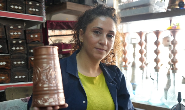 Kadın Bakır Ustası Erkeklere Taş Çıkartıyor