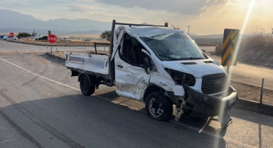 MHP’li Milletvekili ve İl Başkanının Konvoyunda Kaza: 1 Ölü, 7 Yaralı