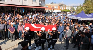 Silahlı Kavgada Vurularak Hayatını Kaybeden Polis Memuru Son Yolculuğuna Uğurlandı