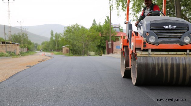 Afşin Belediyesi Altunelma Mahallesinde Asfalt Kaplama Çalışması Yapıyor…