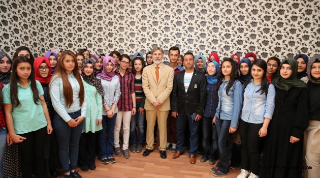Afşin Belediyesi’nden Konferans…