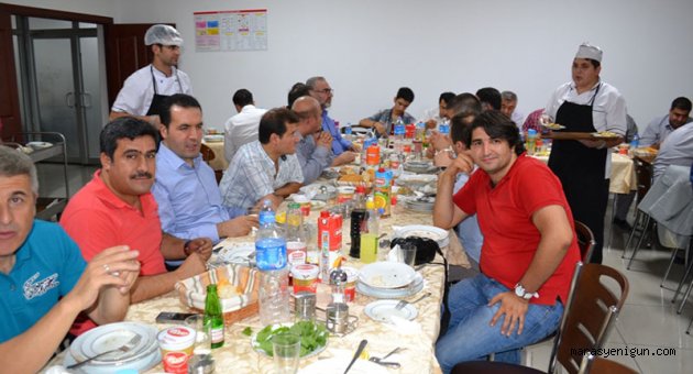 ANKARA’DAKİ KAHRAMANMARAŞLILAR İFTARDA BULUŞTU
