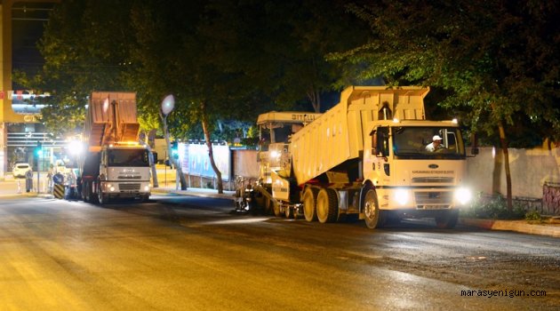 Asfalt ekiplerinden gece mesaisi