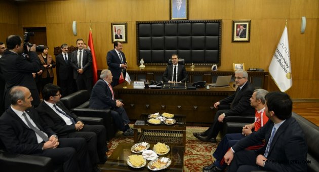 BAKAN ÇELİK’TEN BÜYÜKŞEHİR’E ZİYARET