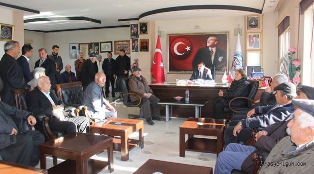Başkan Çeleğen, Aşiret Mahallerinden Vatandaşları Ağırladı