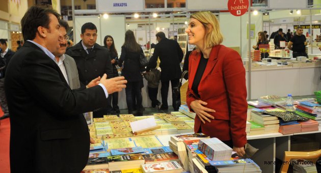 BAŞKAN ERKOÇ HAFTA SONU, KİTAP FUARINDAYDI…