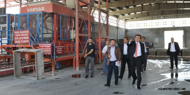 BAŞKAN ERKOÇ ŞANTİYELERİ İNCELEDİ