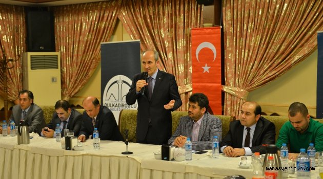 Başkan Okay, mahalle muhtarlarıyla bir araya geldi