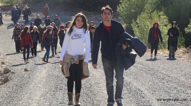 Büyükşehir’den Öğrencilere Doğa Yürüyüşü
