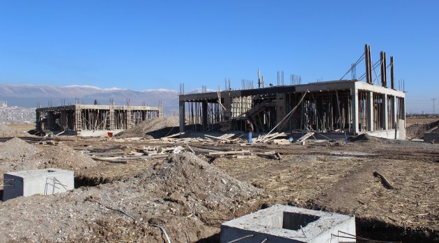Canlı Hayvan Borsası İnşaatı Yükseliyor