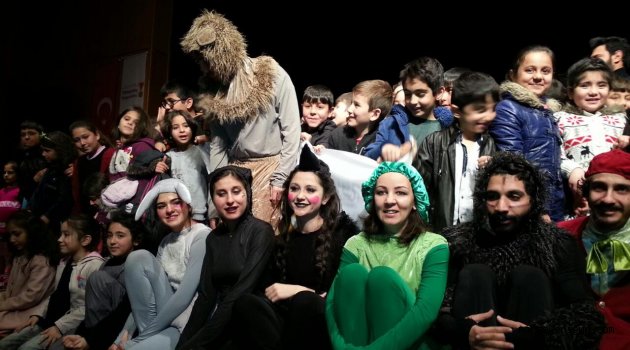 Çocuklar, Fonten “Orman Mahkemesi” Tiyatrosunda Gönüllerince Eğlendi.