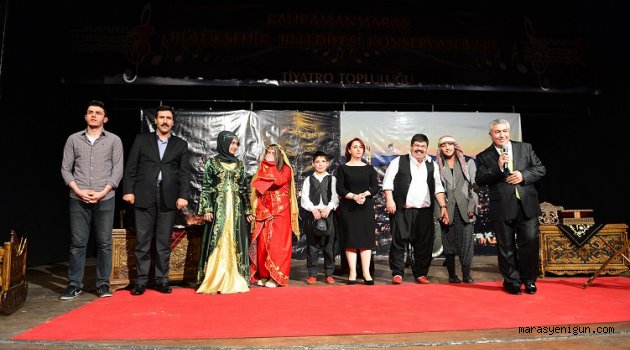 DELİ BAHAR, SALONU KAHKADAN KIRDI GEÇİRDİ