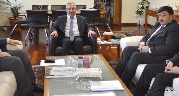 Ekinözü Kaymakamı ve Belediye Başkanından Rektör Prof. Dr. Durmuş Deveci’ye Ziyaret