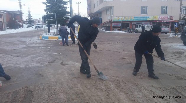 Ekinözü’nde Kar Temizlik Çalışmaları Aralıksız Sürüyor